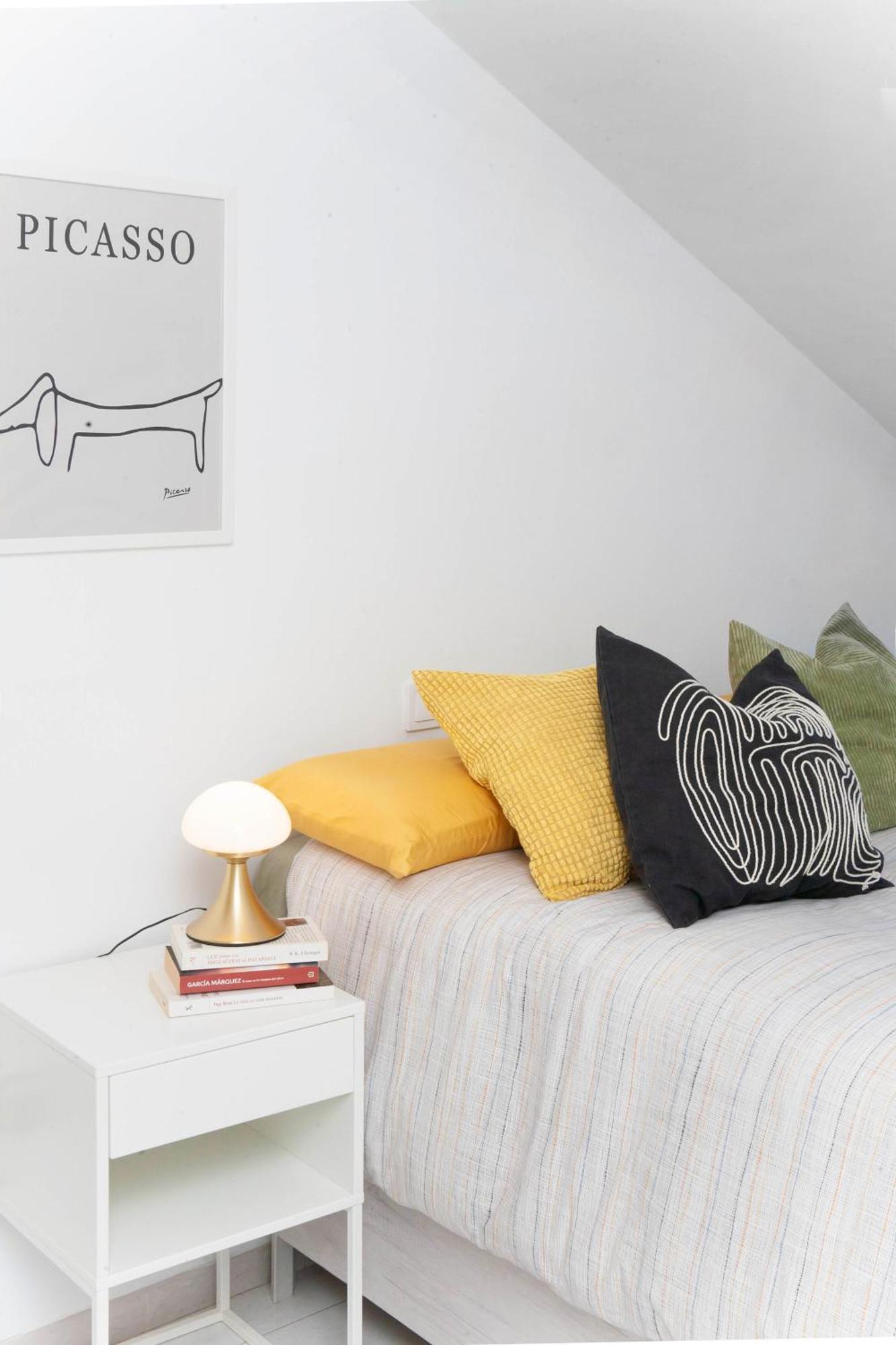 Picasso'S Dream Cozy & Chic Attic Plaza Merced Málaga Eksteriør billede